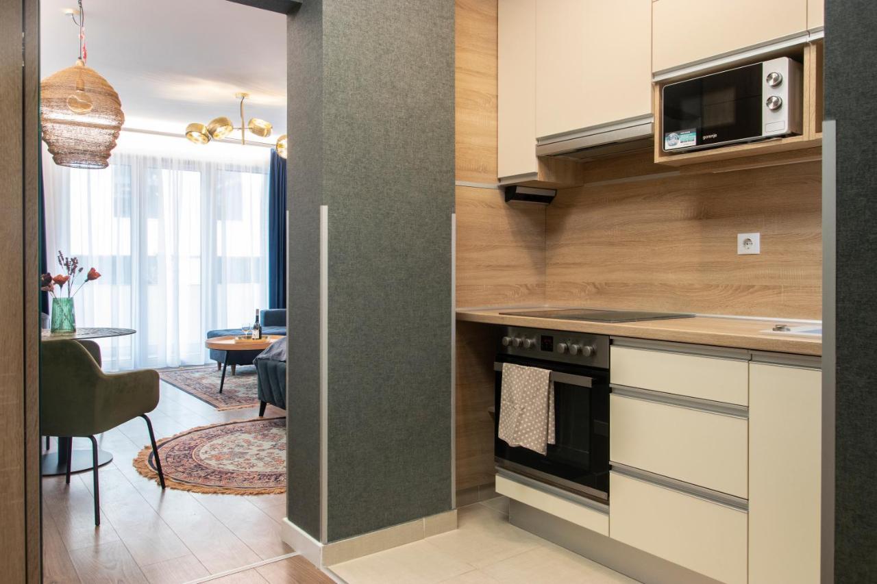 Grand Suites Corvin Budapest Esterno foto