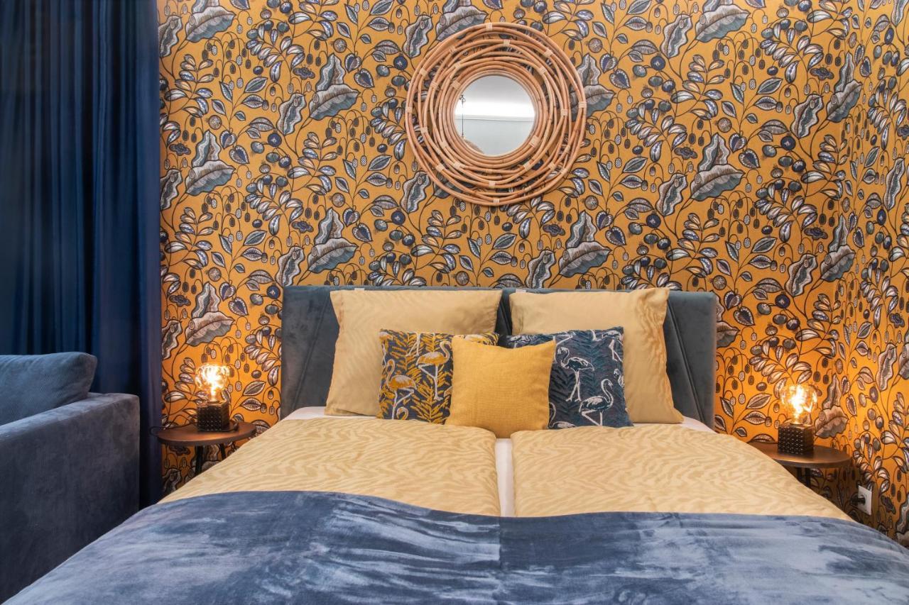 Grand Suites Corvin Budapest Esterno foto