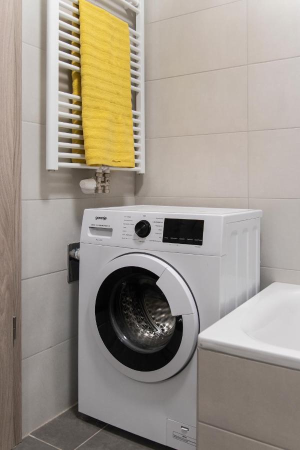 Grand Suites Corvin Budapest Esterno foto
